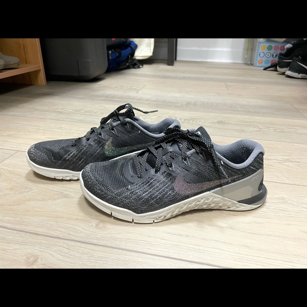 Nike Metcon 3 black iridescent sz 8